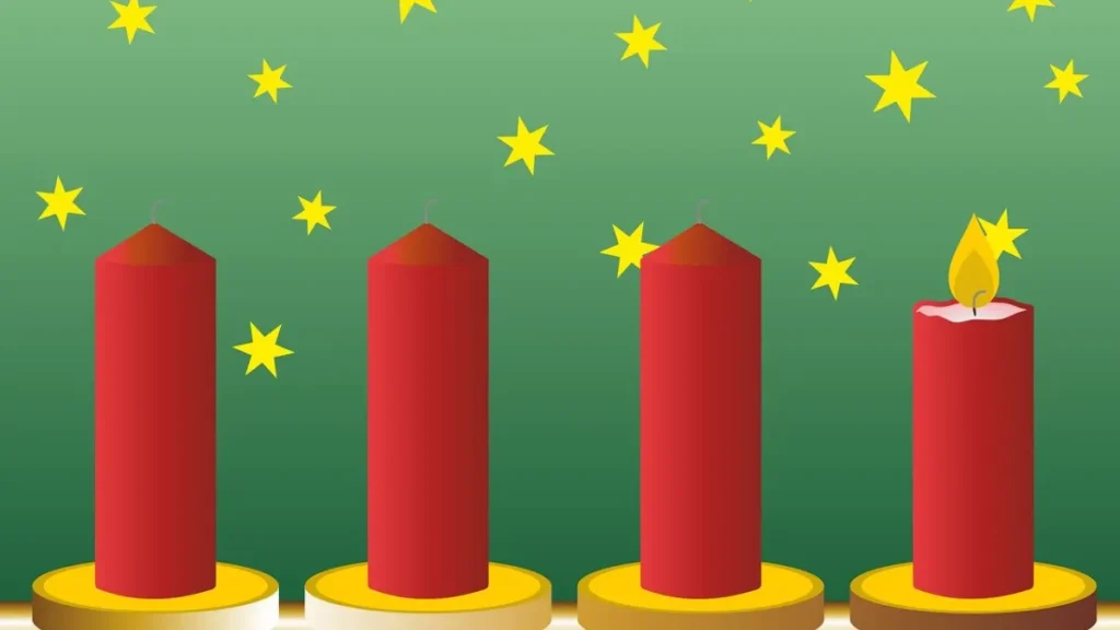 Das Bild zeigt eine Zeichnung mit vier Kerzen, eine brennt bereits. Im Hintergrund funkeln gelbe Sterne auf grünem Grund.